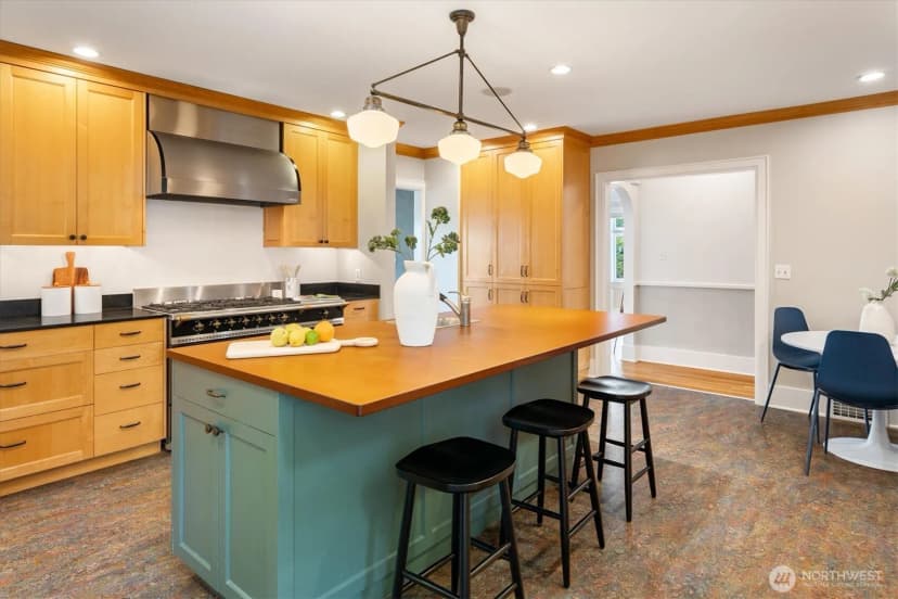 Property photo for 3234 Nw 69th Street, Seattle photo 15