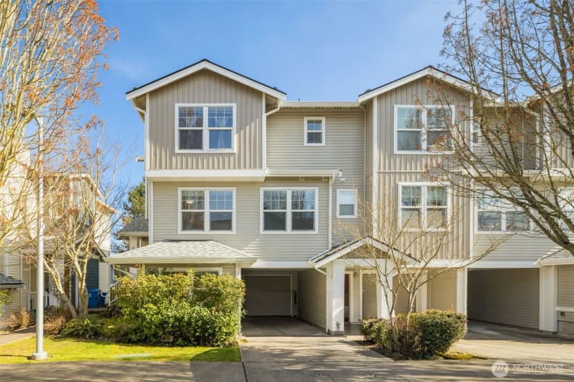 Property photo for 6895 Holly Park Drive S, Seattle