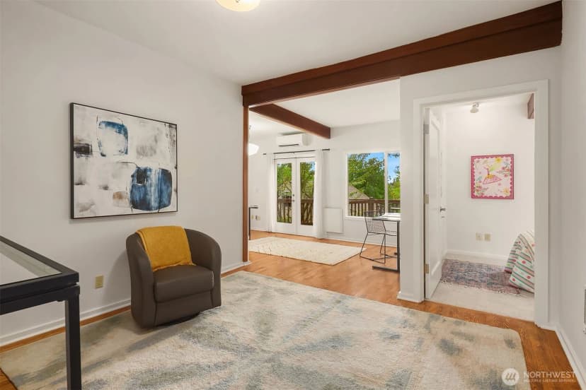 Property photo for 6827 28th Avenue Ne, Seattle photo 14