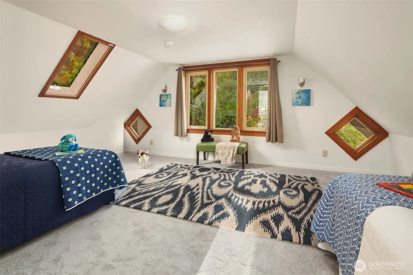 Property photo for 6827 28th Avenue Ne, Seattle photo 17