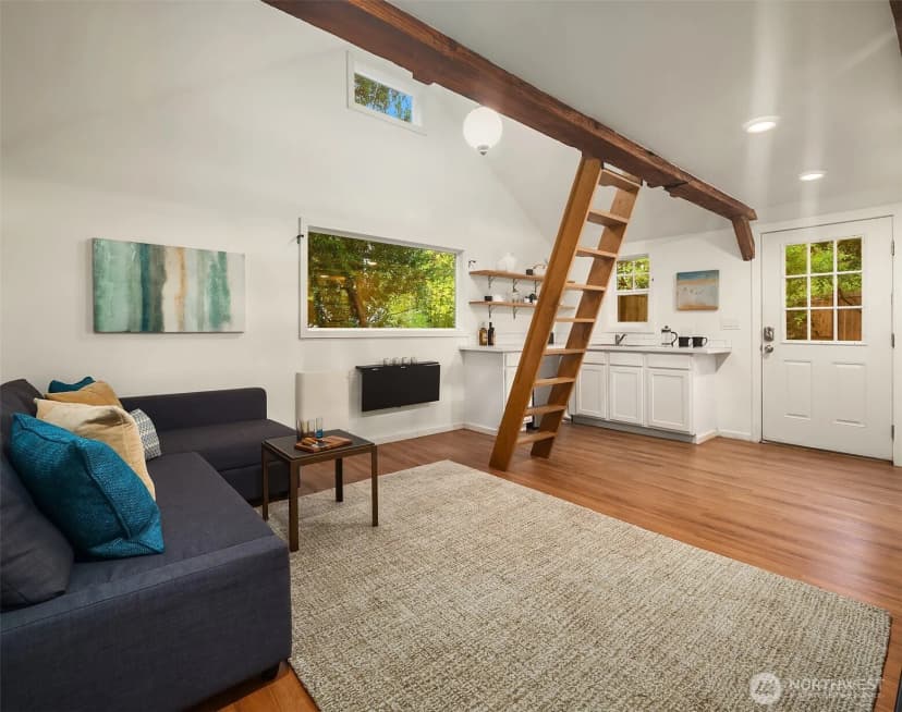 Property photo for 6827 28th Avenue Ne, Seattle photo 32