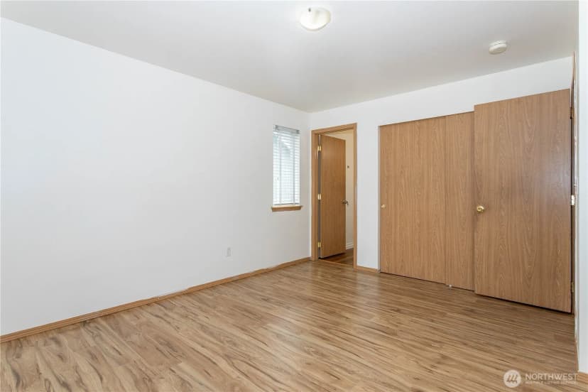 Property photo for 11850 44th Place S, Tukwila photo 19