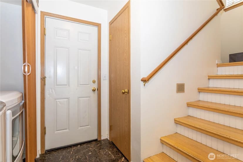 Property photo for 11850 44th Place S, Tukwila photo 23