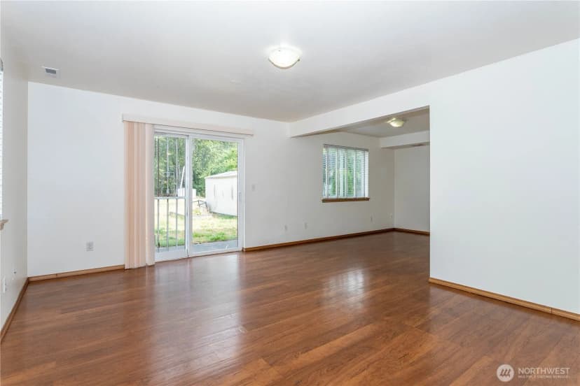 Property photo for 11850 44th Place S, Tukwila photo 25