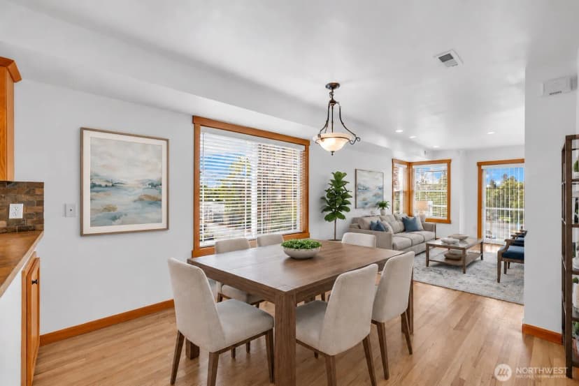 Property photo for 6331 42nd Avenue Sw #a, Seattle photo 6