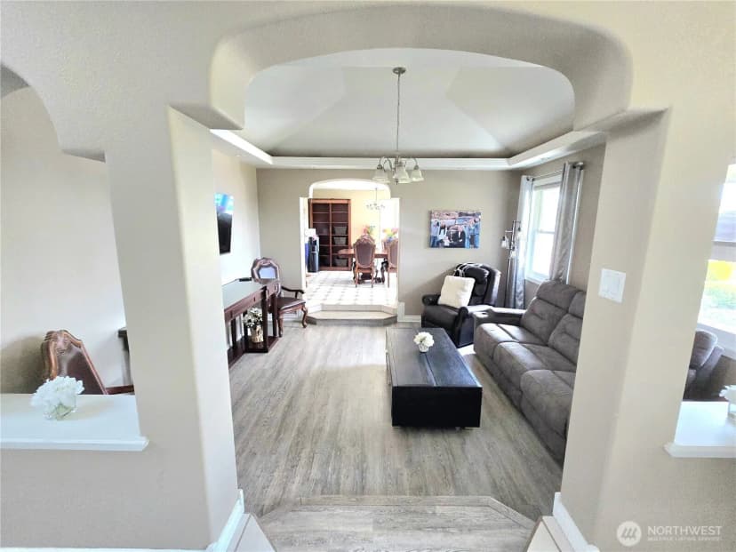 Property photo for 327 Lancaster Road, Selah photo 9