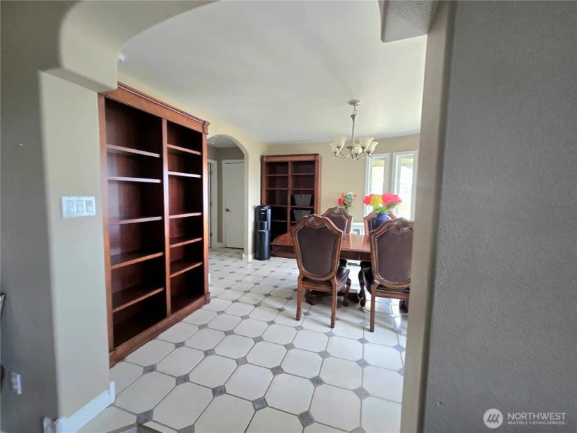 Property photo for 327 Lancaster Road, Selah photo 15