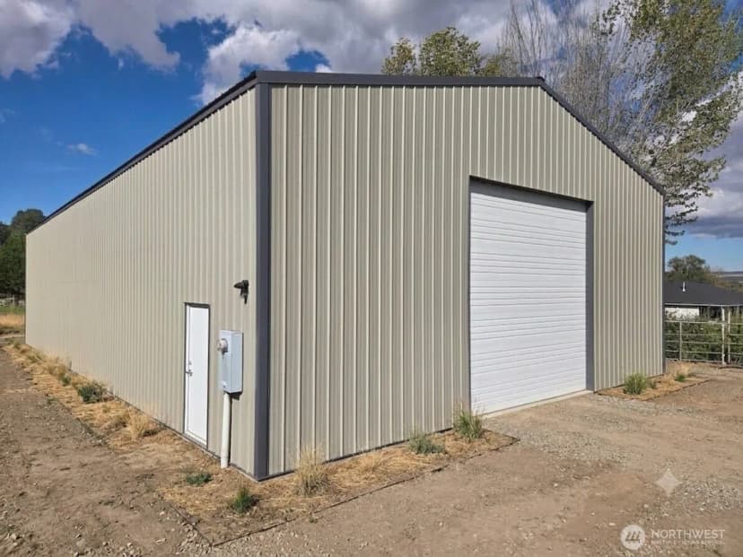 Property photo for 327 Lancaster Road, Selah photo 22