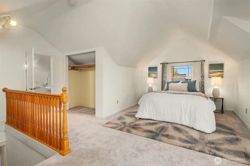 Property photo for 2609 Queen Anne Avenue N, Seattle photo 18