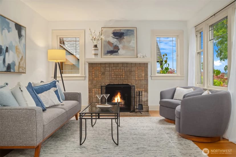 Property photo for 2609 Queen Anne Avenue N, Seattle photo 5