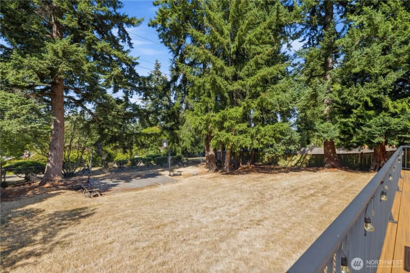 Property photo for 4941 125 Avenue Se, Bellevue photo 30