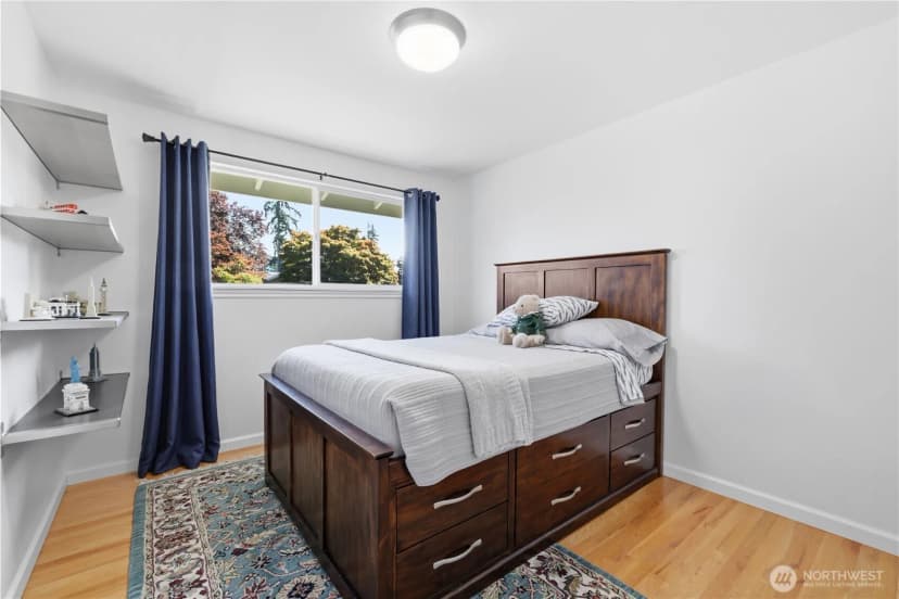 Property photo for 4941 125 Avenue Se, Bellevue photo 15