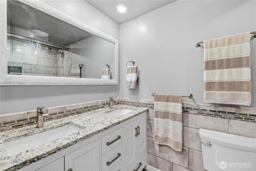 Property photo for 4941 125 Avenue Se, Bellevue photo 17
