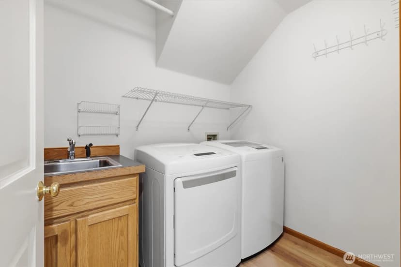 Property photo for 19204 Se 25th Street, Sammamish photo 16
