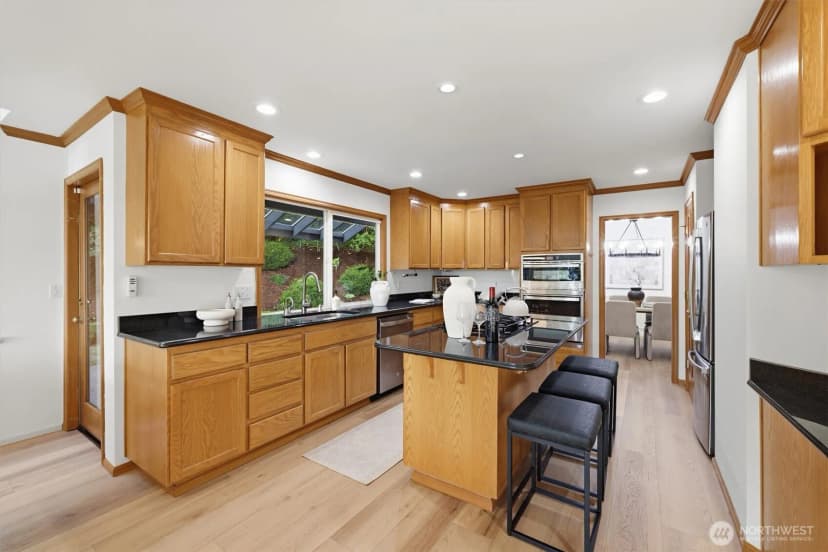 Property photo for 19204 Se 25th Street, Sammamish photo 7