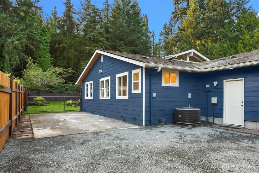 Property photo for 20204 45th Drive Se, Bothell photo 37