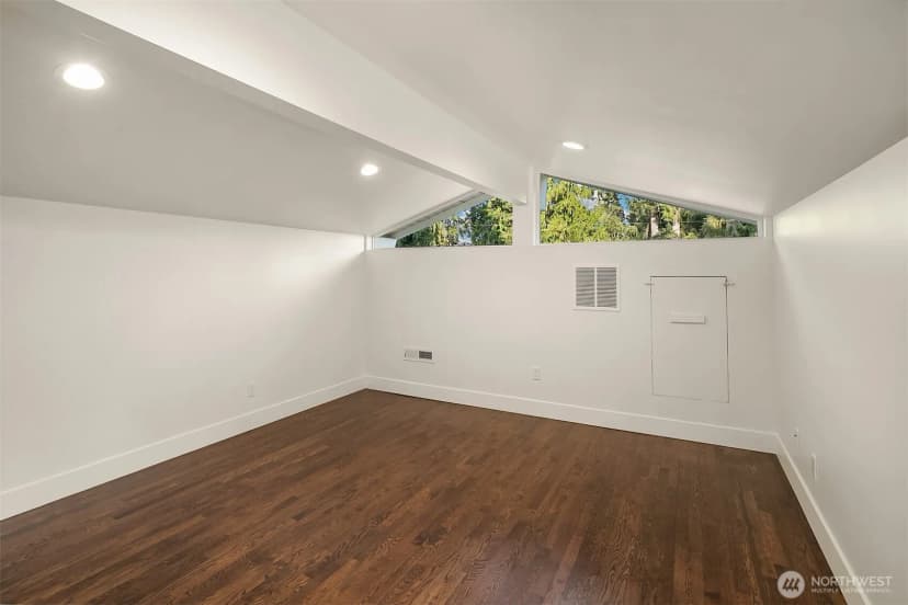 Property photo for 20204 45th Drive Se, Bothell photo 21
