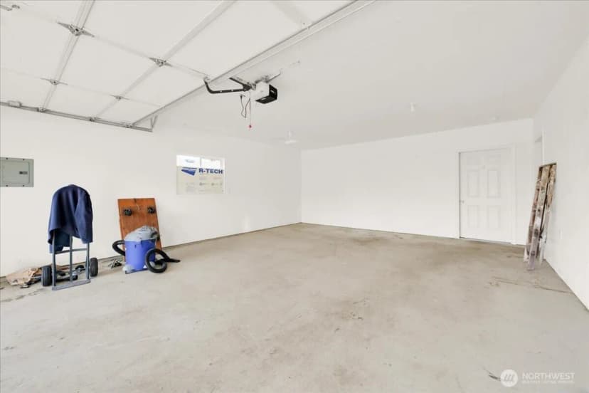 Property photo for 11516 85th Avenue S, Seattle photo 28