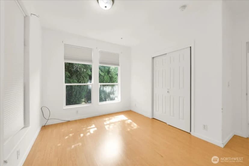 Property photo for 11516 85th Avenue S, Seattle photo 23