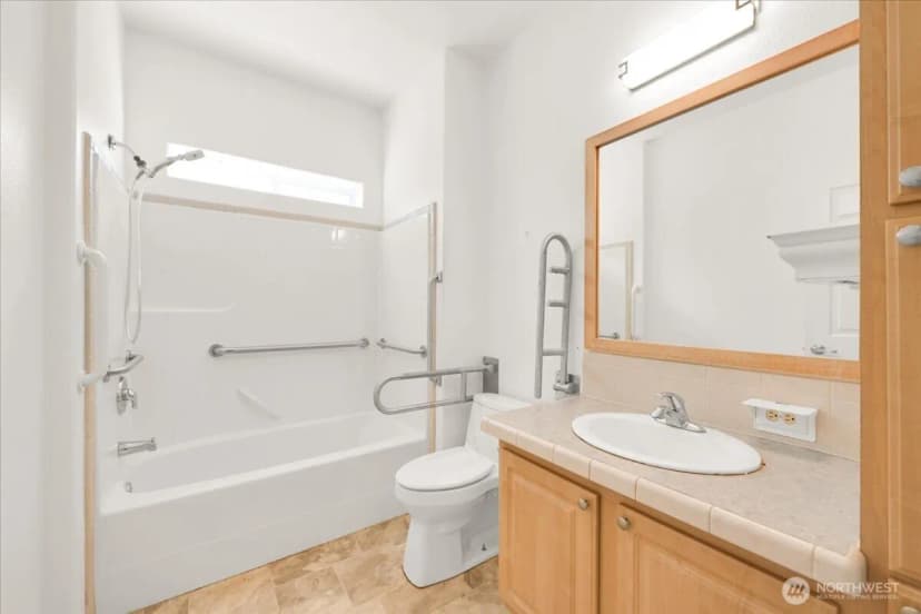 Property photo for 11516 85th Avenue S, Seattle photo 19