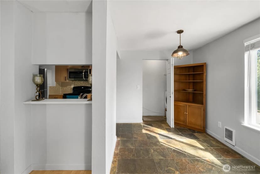 Property photo for 32304 4th Place S #r1, Federal Way photo 8