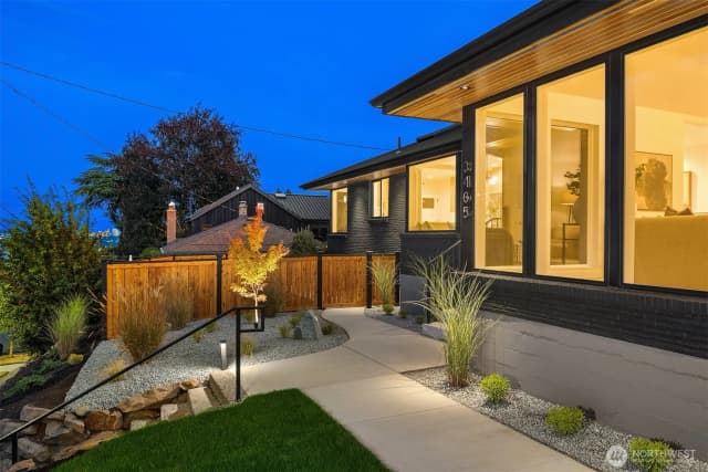 Property photo for 3405 E Pine Street, Seattle photo 2