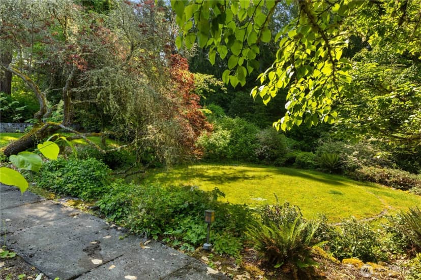 Property photo for 105 Nw Highland Drive, Shoreline photo 21