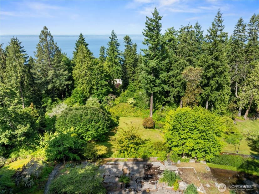 Property photo for 105 Nw Highland Drive, Shoreline photo 6