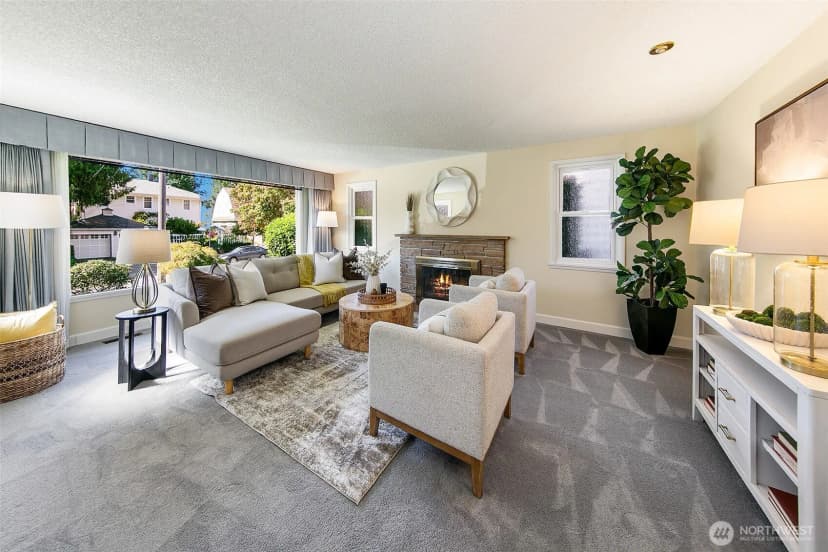Property photo for 9240 Fauntleroy Way Sw, Seattle photo 4