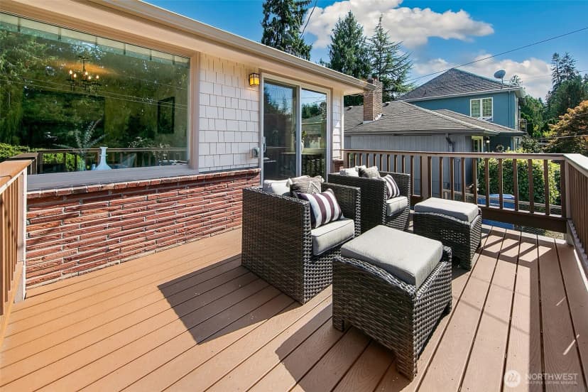 Property photo for 9240 Fauntleroy Way Sw, Seattle photo 11