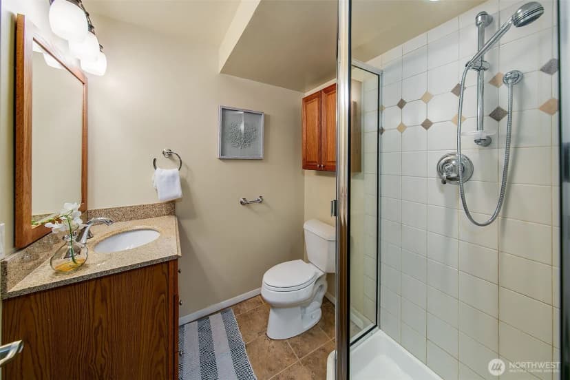 Property photo for 9240 Fauntleroy Way Sw, Seattle photo 19