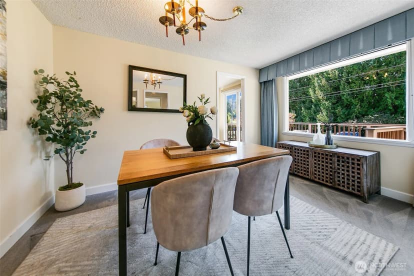 Property photo for 9240 Fauntleroy Way Sw, Seattle photo 6