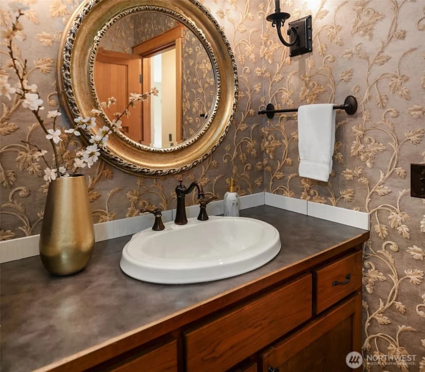 Property photo for 14738 Bear Creek Road Ne, Woodinville photo 19