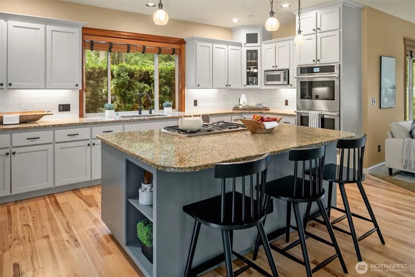 Property photo for 14738 Bear Creek Road Ne, Woodinville photo 11
