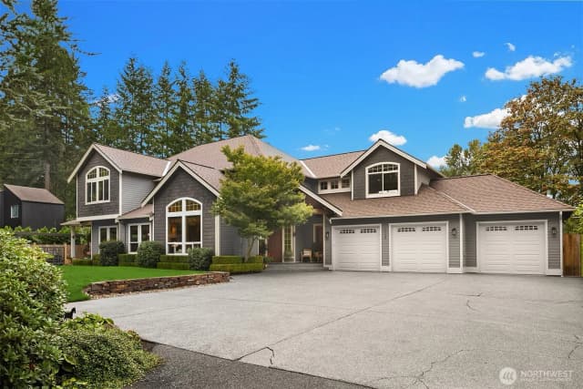 Property photo for 14738 Bear Creek Road Ne, Woodinville photo 4