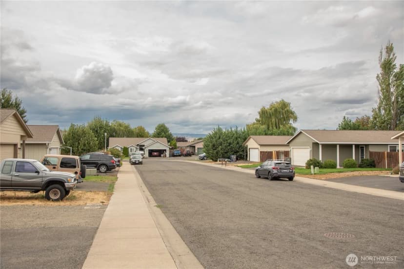 Property photo for 608 E Remington Drive, Ellensburg photo 30