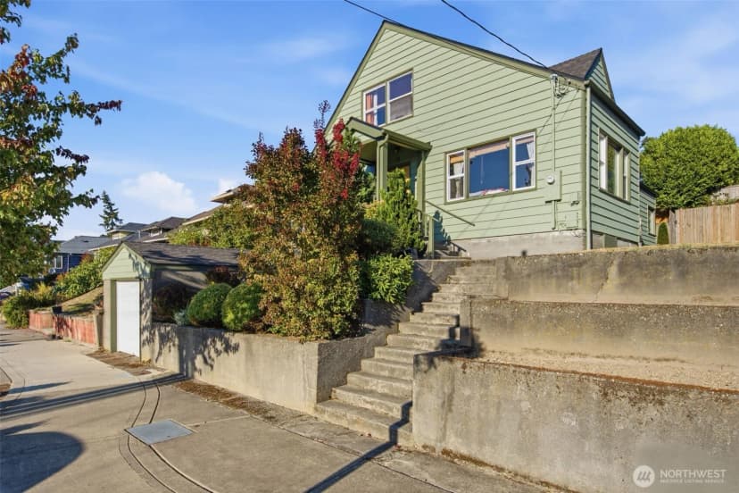 Property photo for 912 Pacific Avenue, Bremerton photo 4