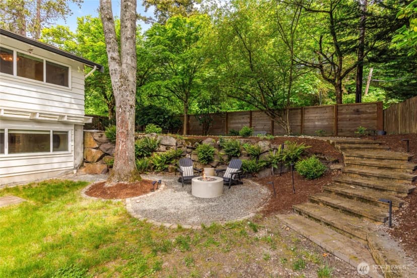 Property photo for 7047 Ne 138th Street, Kirkland photo 31