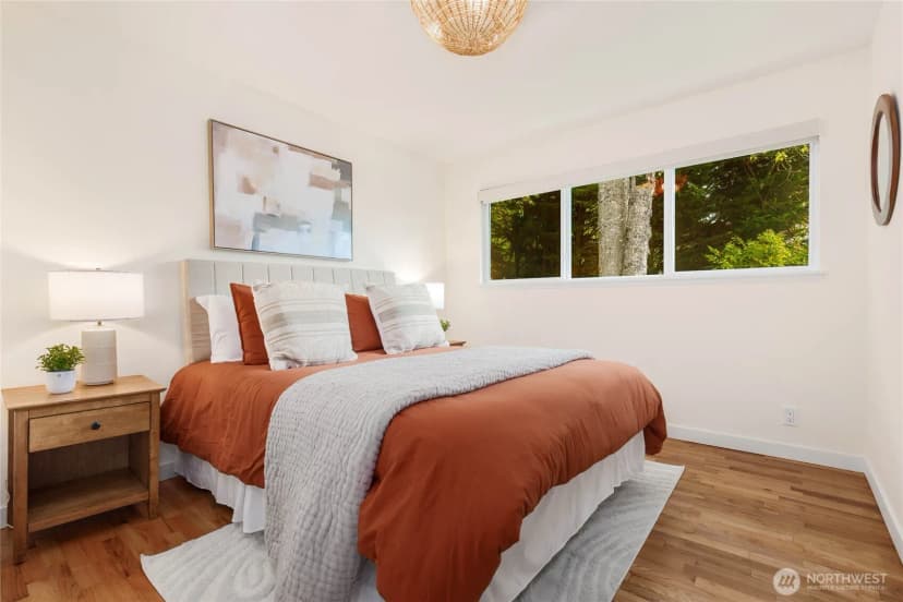 Property photo for 7047 Ne 138th Street, Kirkland photo 20