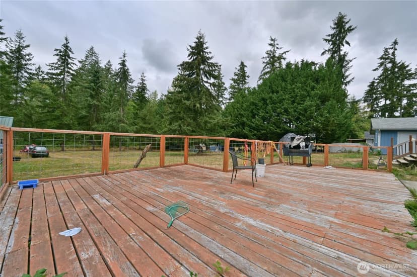 Property photo for 29708 7th Avenue E, Roy photo 12