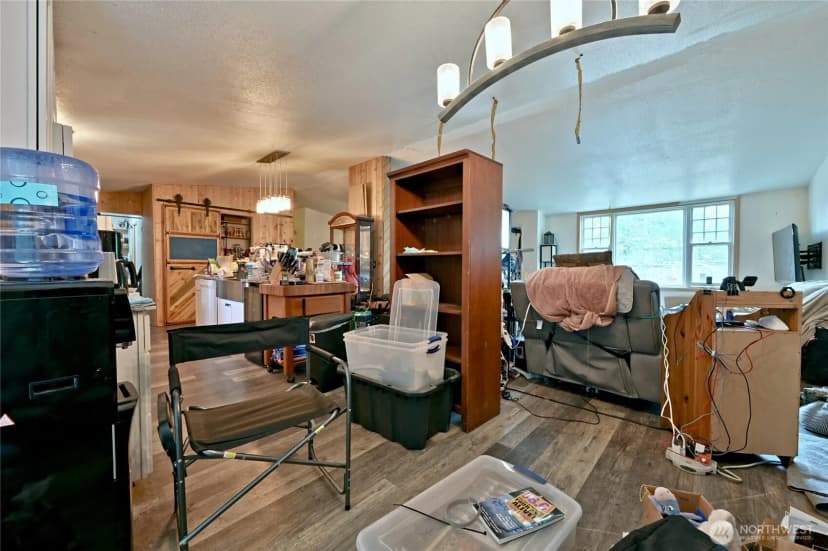 Property photo for 29708 7th Avenue E, Roy photo 24