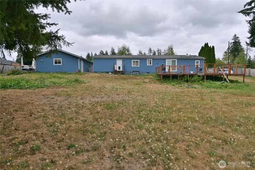 Property photo for 29708 7th Avenue E, Roy photo 6