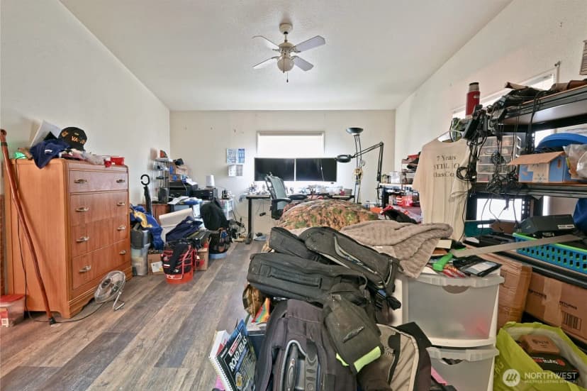 Property photo for 29708 7th Avenue E, Roy photo 23