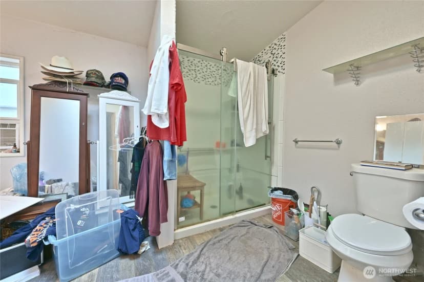 Property photo for 29708 7th Avenue E, Roy photo 33
