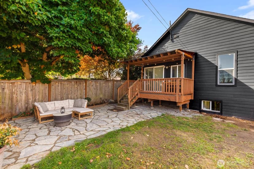 Property photo for 4430 29th Avenue W, Seattle photo 33