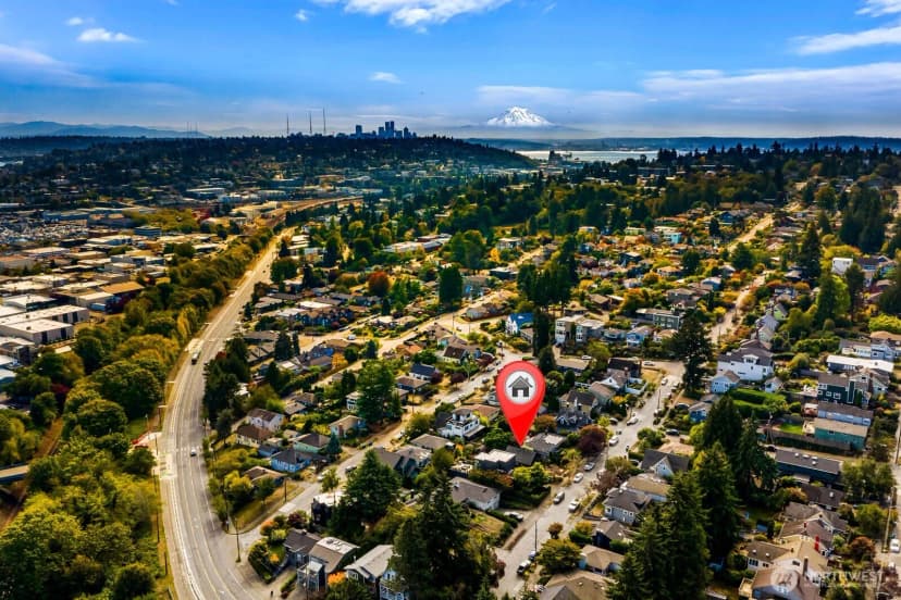 Property photo for 4430 29th Avenue W, Seattle photo 38