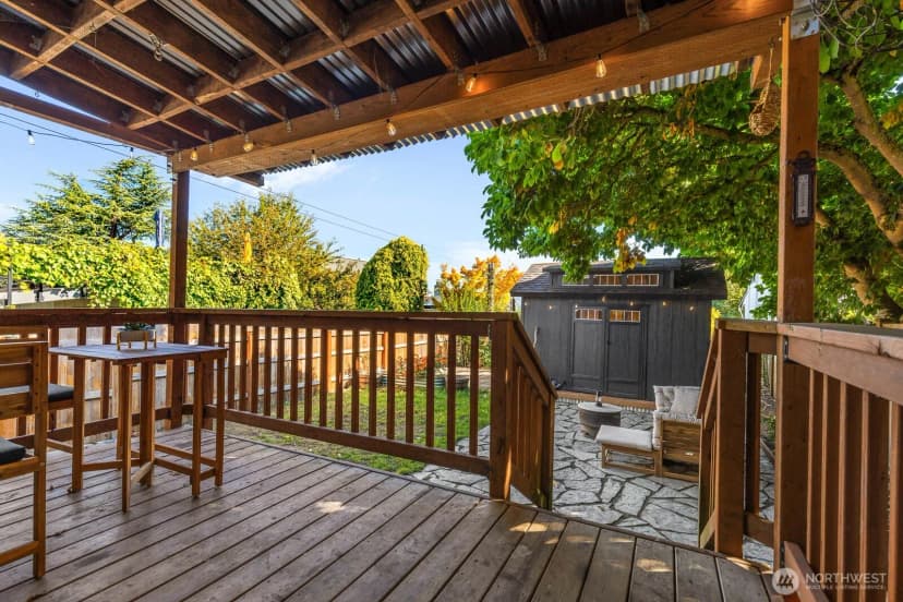 Property photo for 4430 29th Avenue W, Seattle photo 27