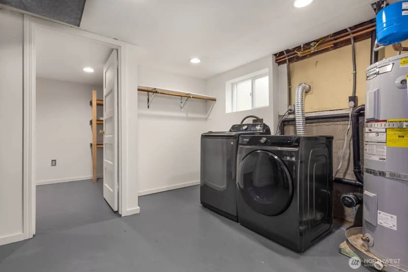 Property photo for 4430 29th Avenue W, Seattle photo 23