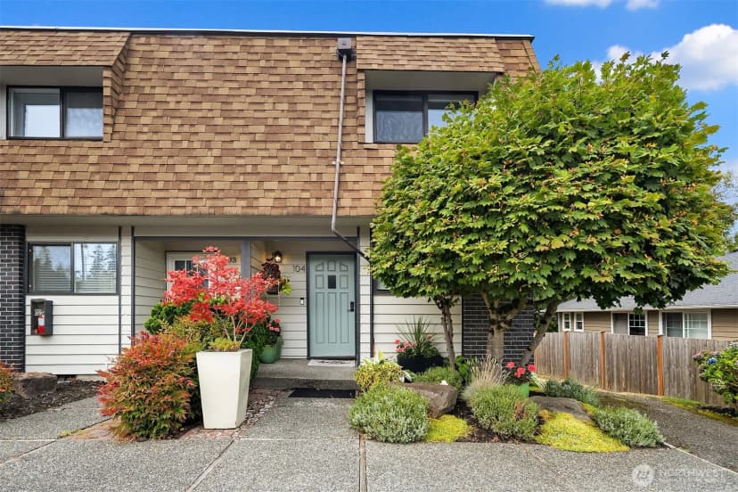 Property photo for 21105 80th Avenue W #104, Edmonds