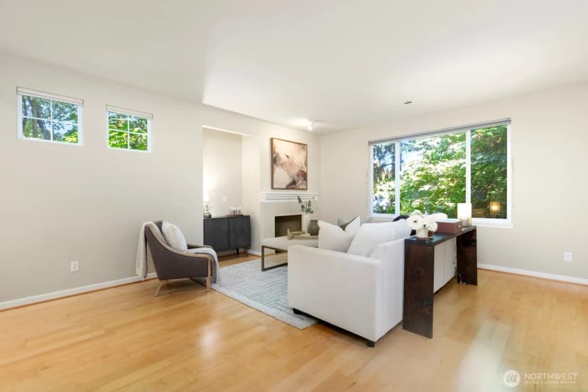 Property photo for 3900 Ne 4th Circle, Renton photo 3